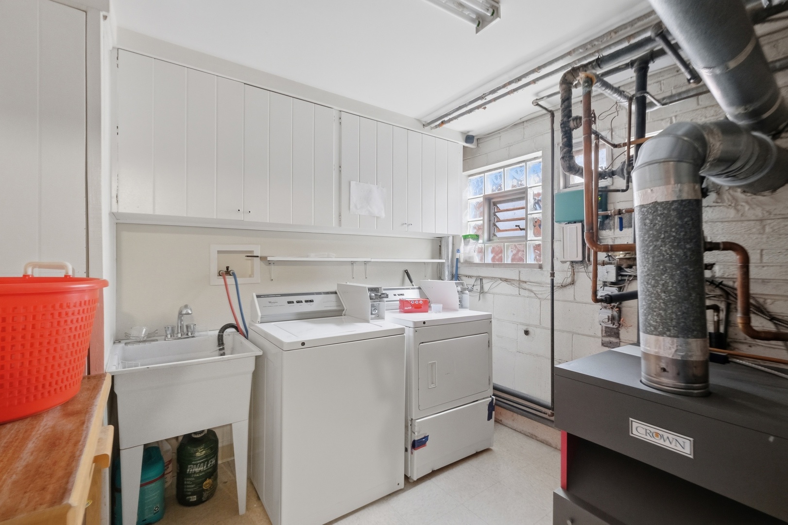 2741 N 75th Court #101, Elmwood Park, IL 60707