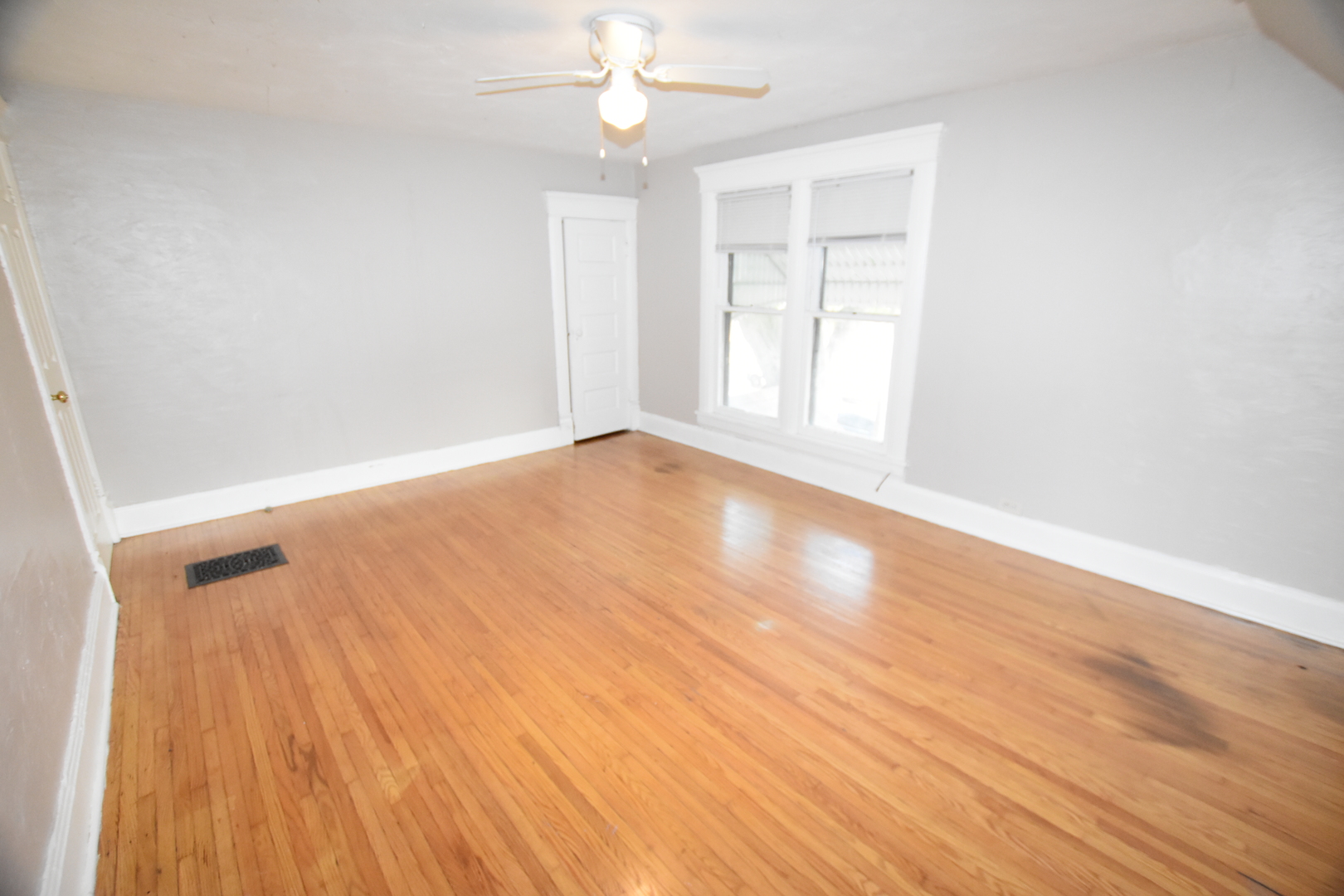 338 Marion Avenue #2, Aurora, IL 60505