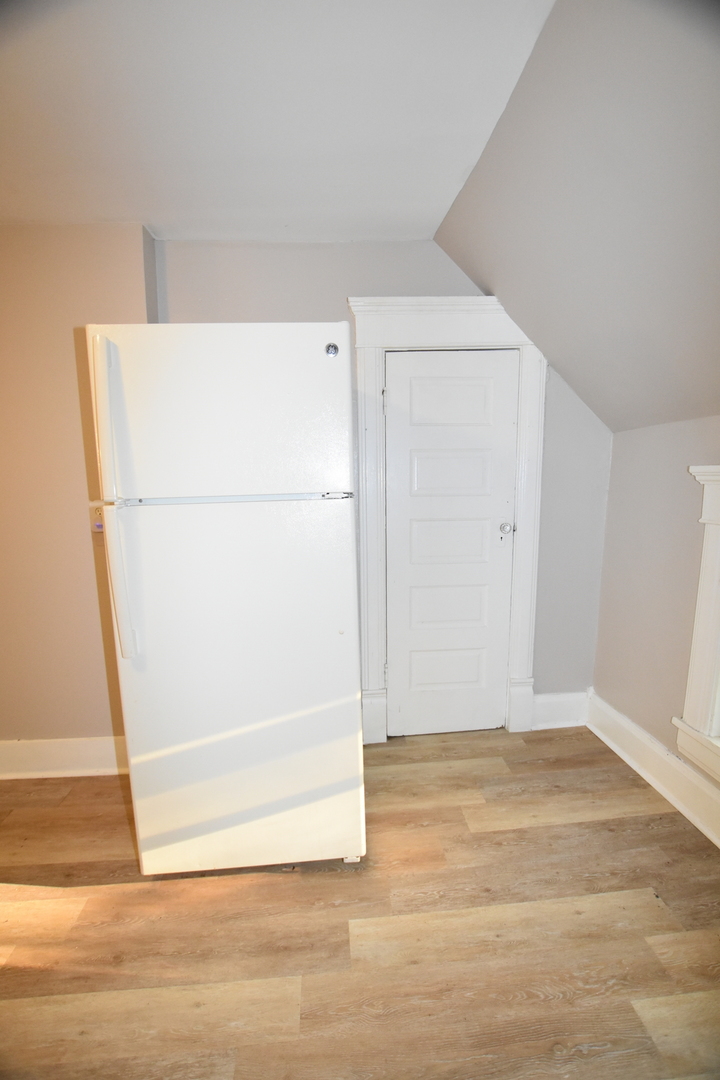 338 Marion Avenue #2, Aurora, IL 60505