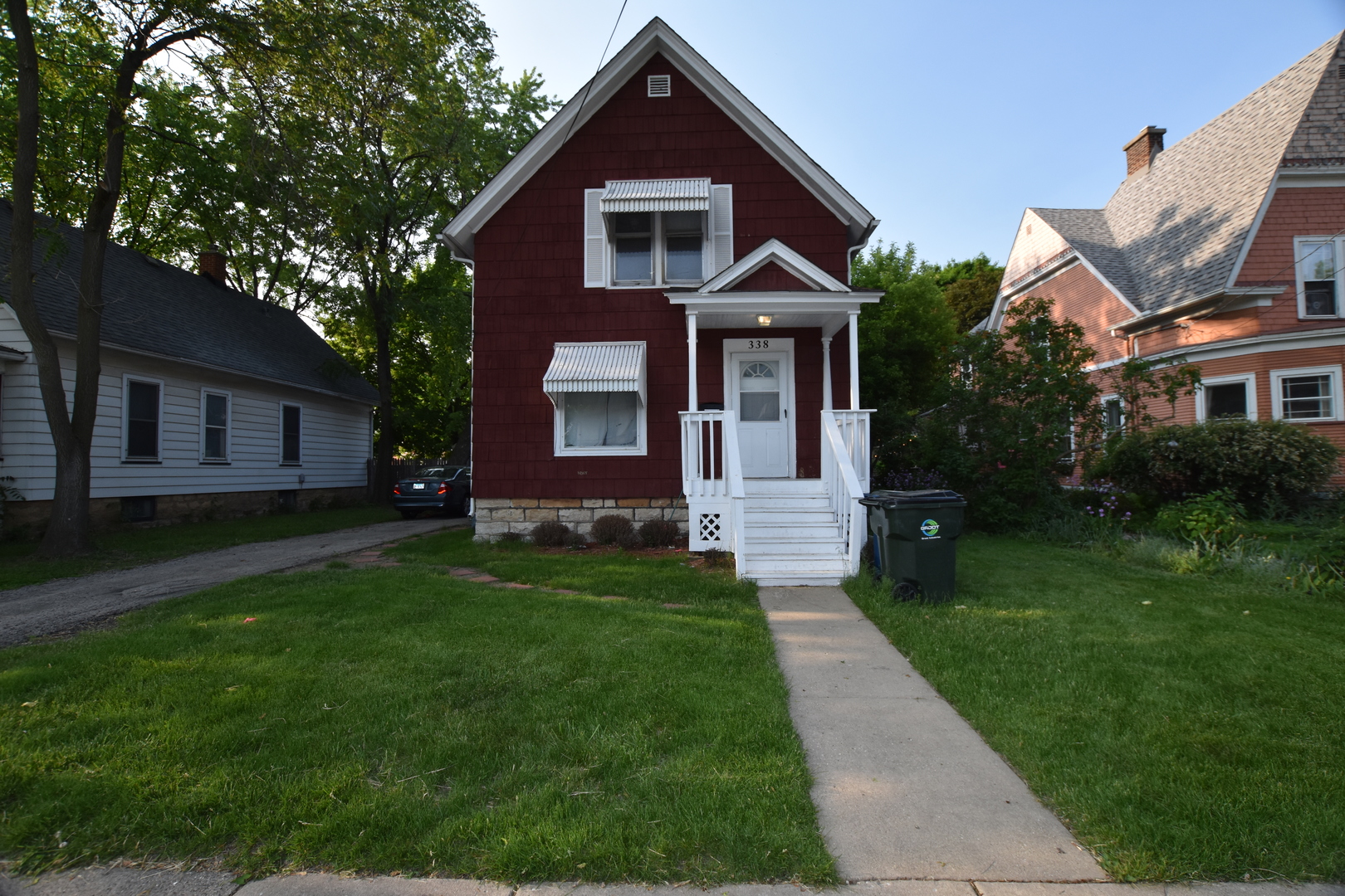 338 Marion Avenue #2, Aurora, IL 60505