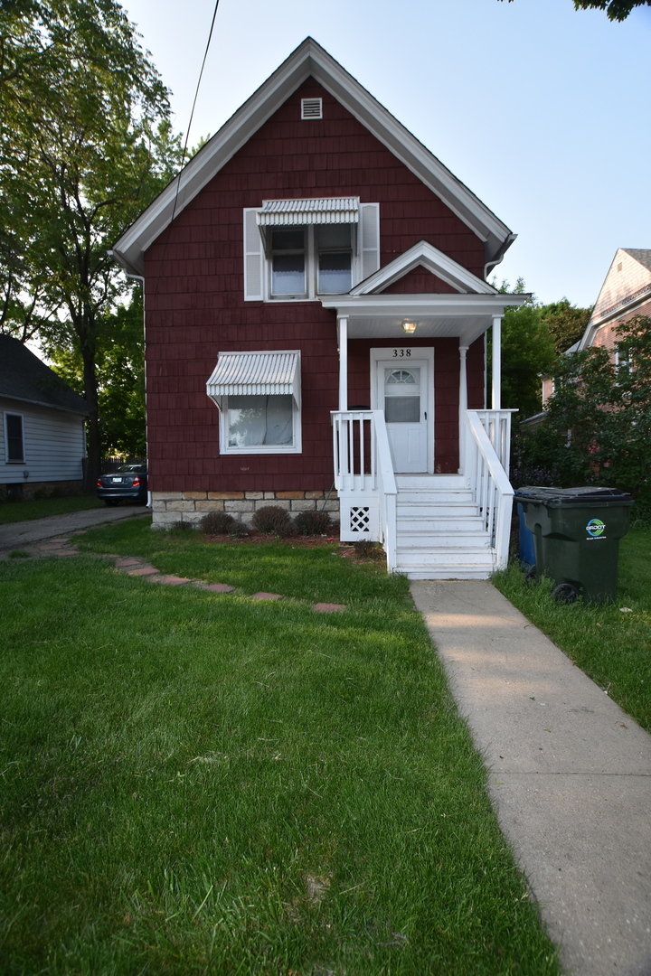 338 Marion Avenue #2, Aurora, IL 60505