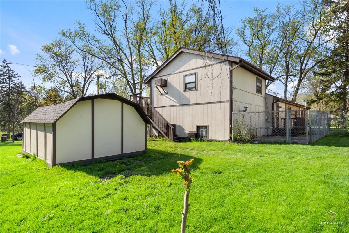 461 Grove Street, Wood Dale, IL 60191