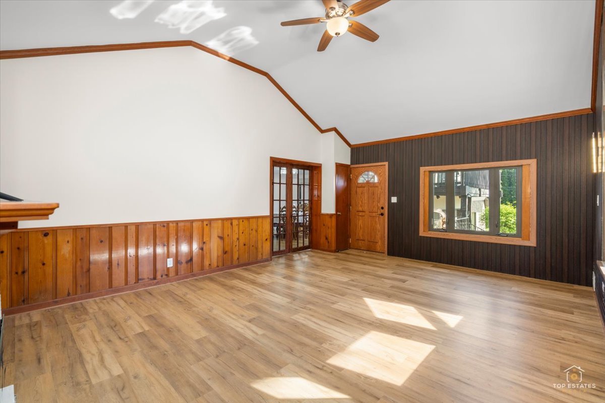 461 Grove Street, Wood Dale, IL 60191