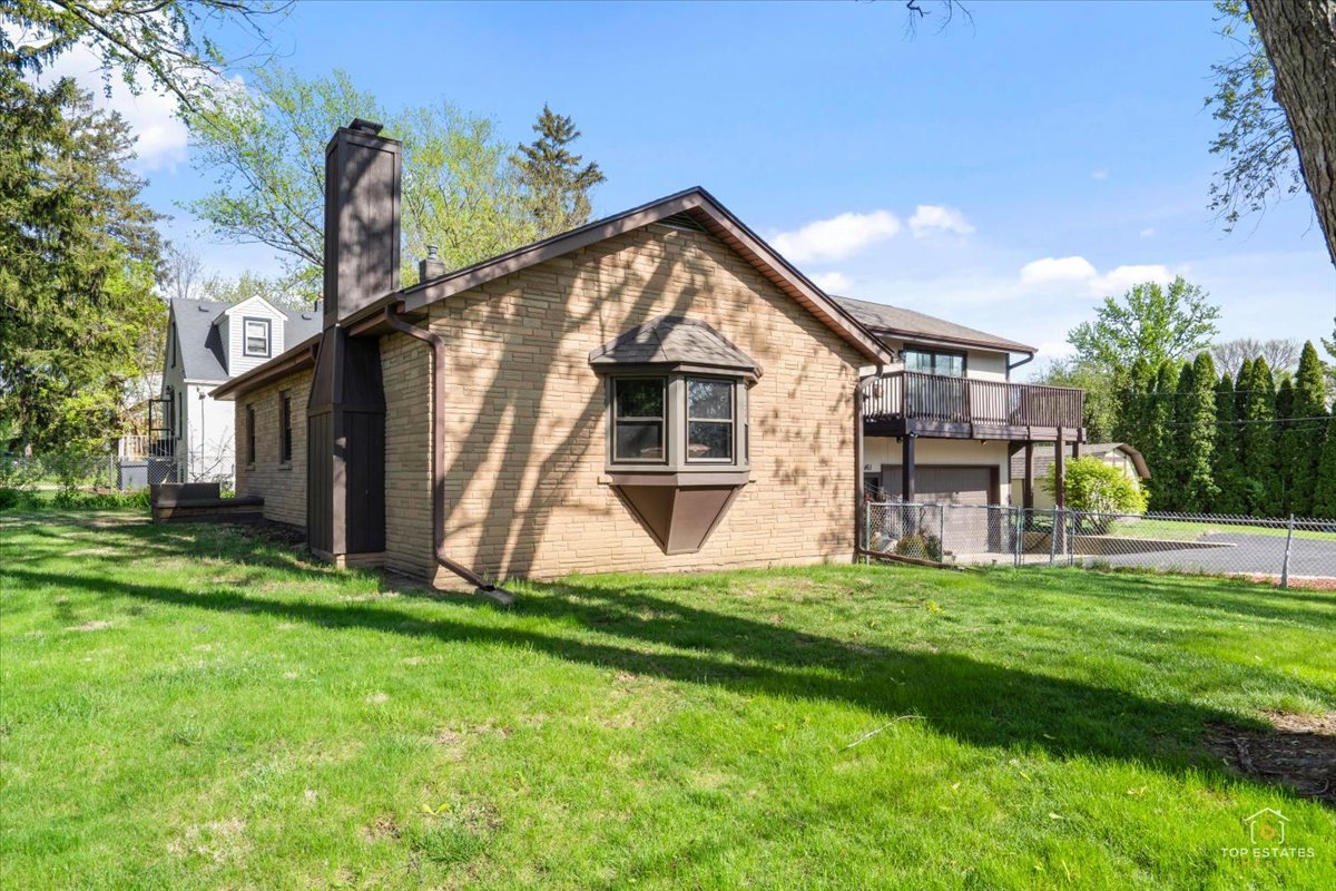 461 Grove Street, Wood Dale, IL 60191