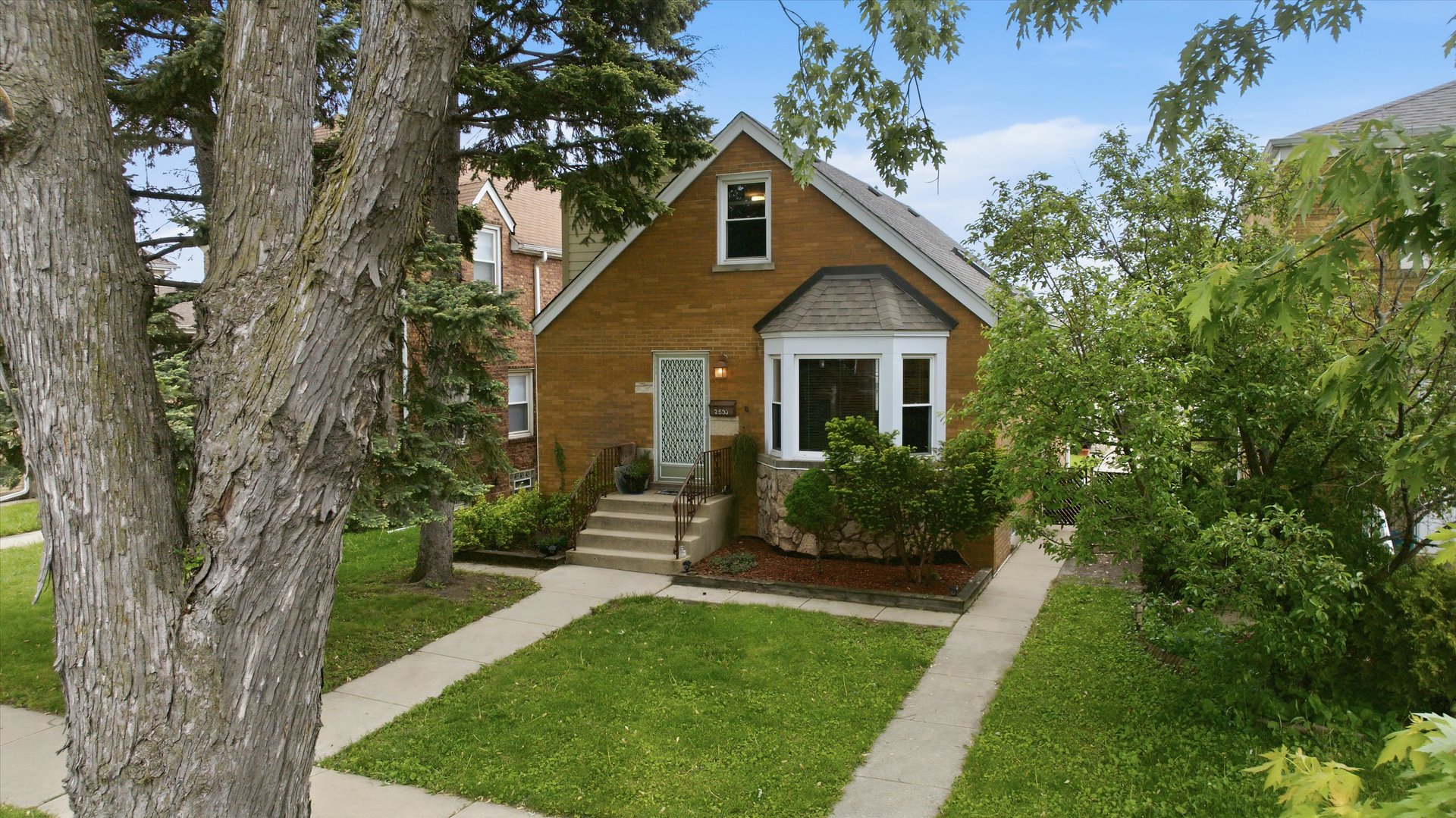 2537 Oak Street, Franklin Park, IL 60131