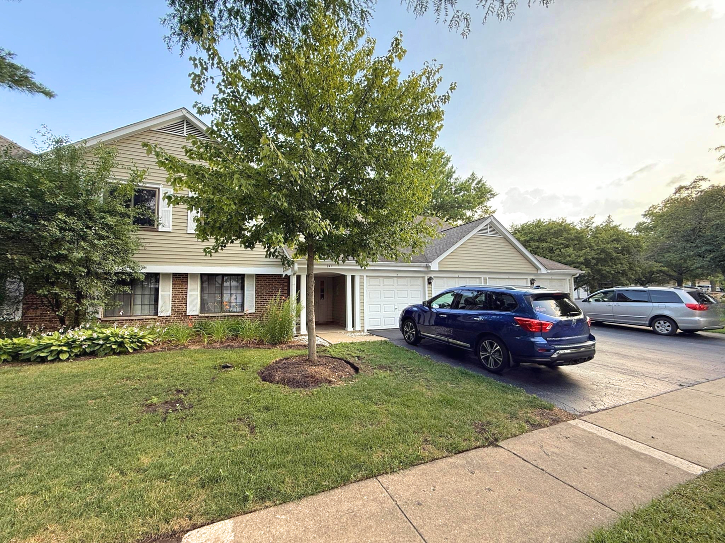 941 Yosemite Trail #C7, Roselle, IL 60172
