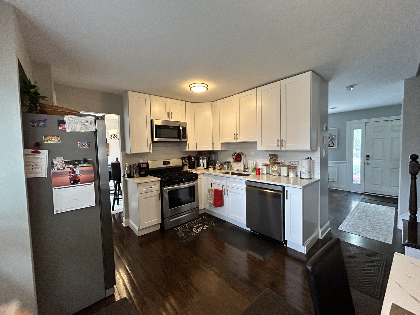 16625 Kenwood Avenue, South Holland, IL 60473