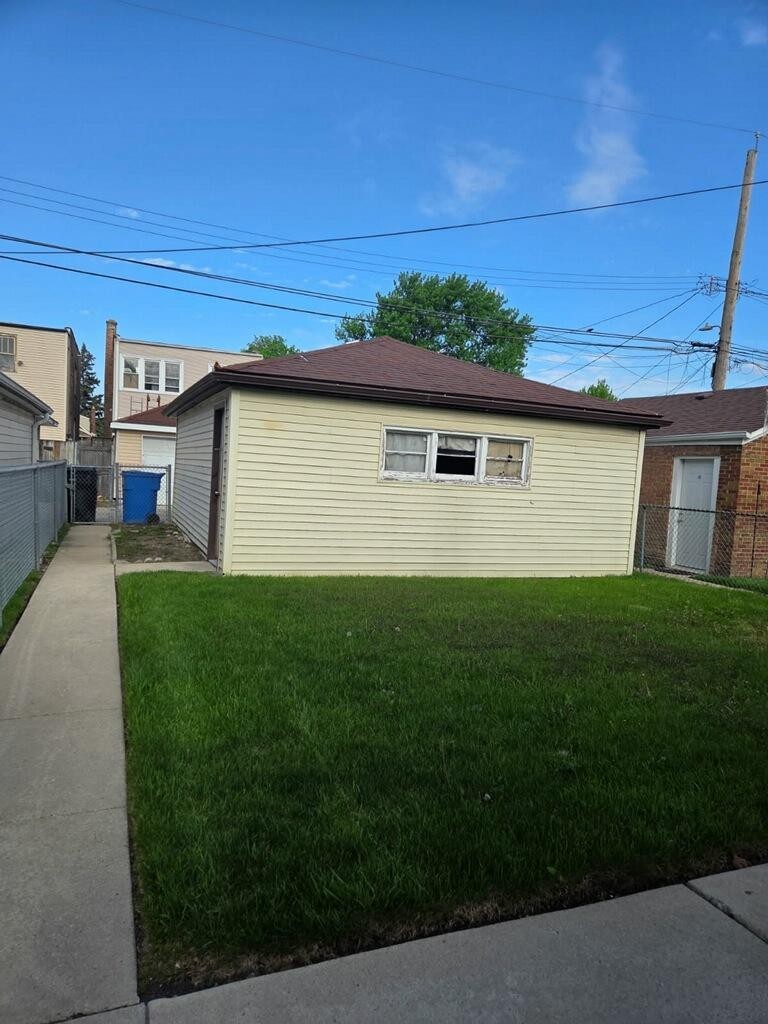 7252 S Francisco Avenue, Chicago, IL 60629