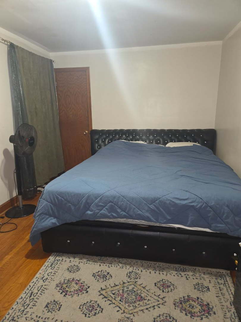 7252 S Francisco Avenue, Chicago, IL 60629