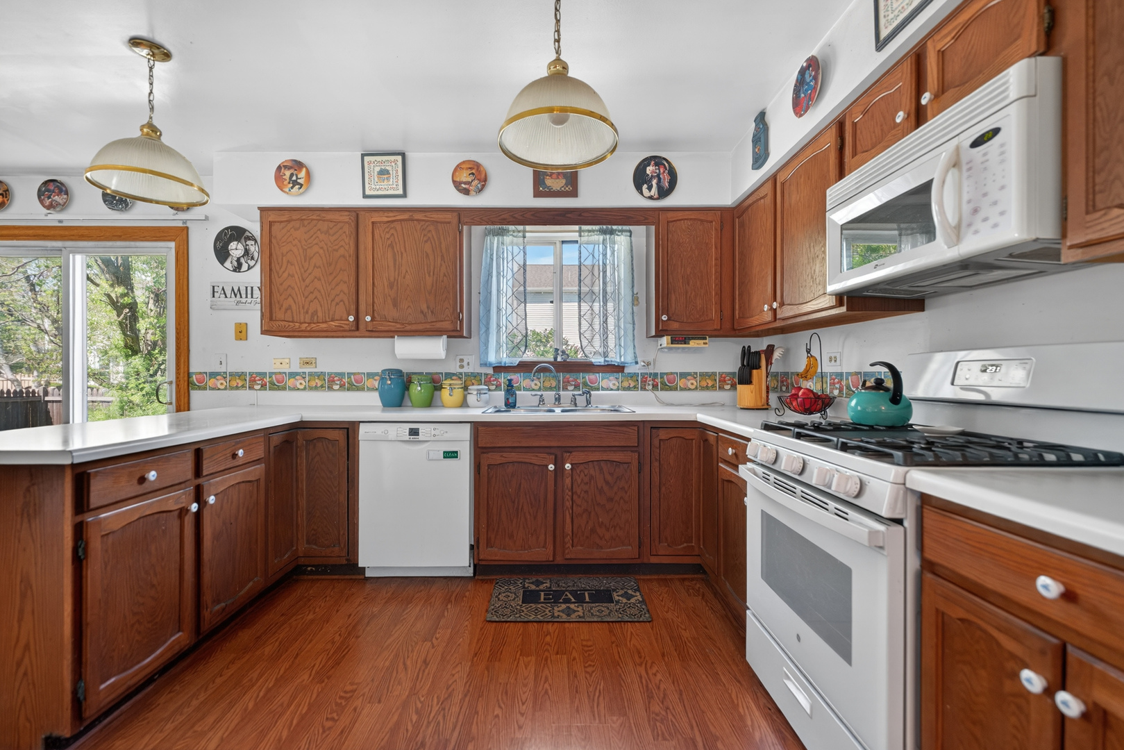 1868 Pastoral Lane, Hanover Park, IL 60133