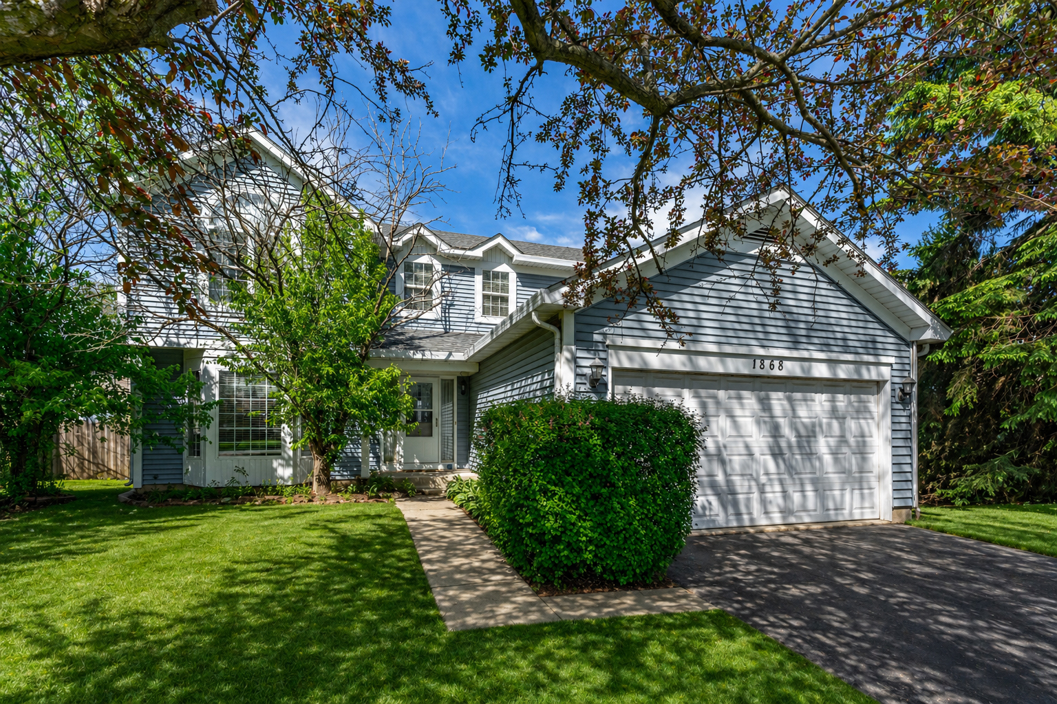 1868 Pastoral Lane, Hanover Park, IL 60133