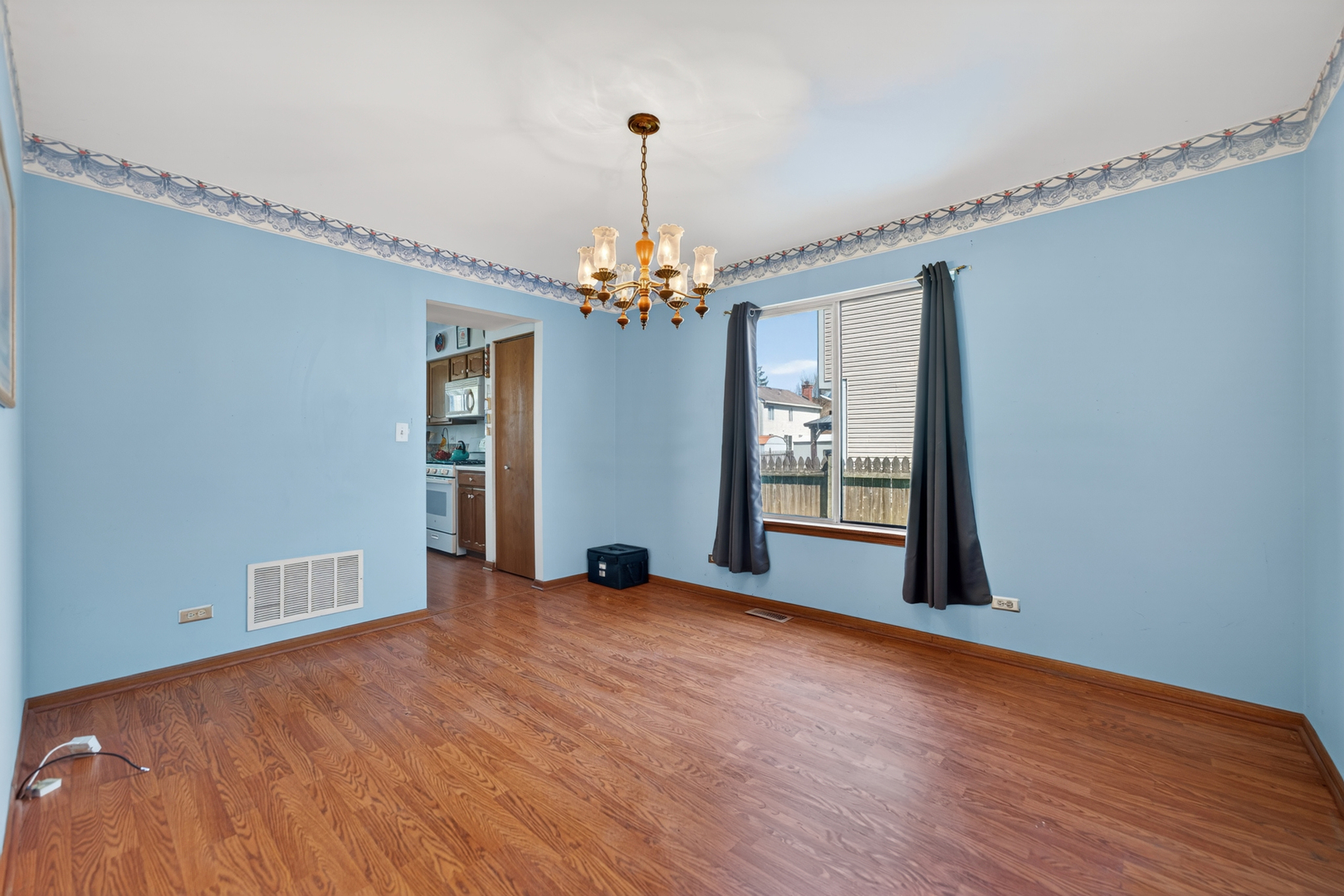 1868 Pastoral Lane, Hanover Park, IL 60133