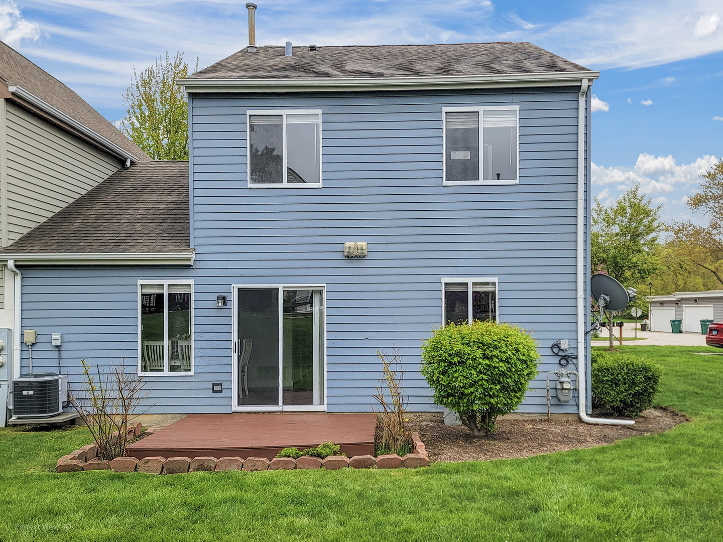 5218 Willow Court, Gurnee, IL 60031