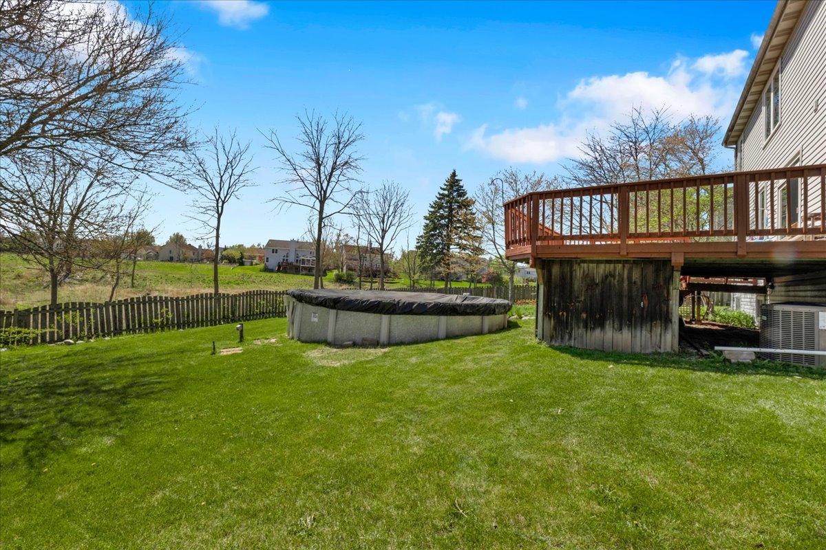 1421 Notting Hill Road, Algonquin, IL 60102