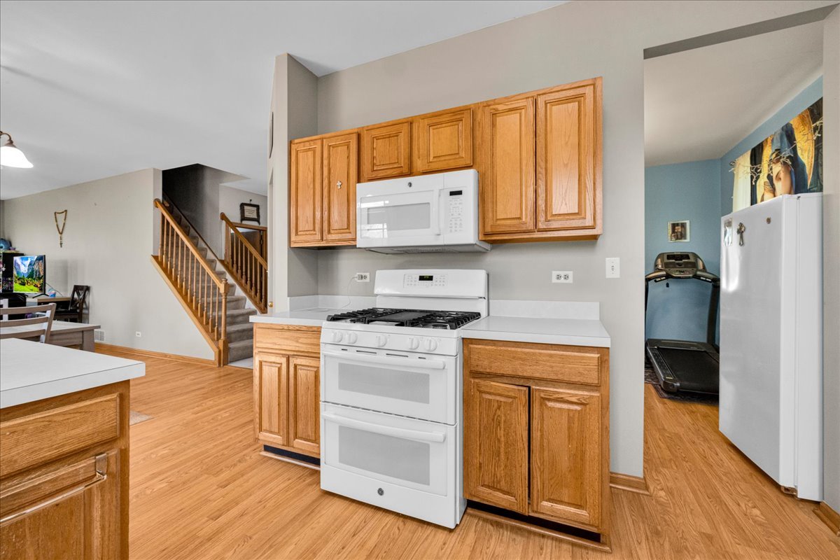 1421 Notting Hill Road, Algonquin, IL 60102