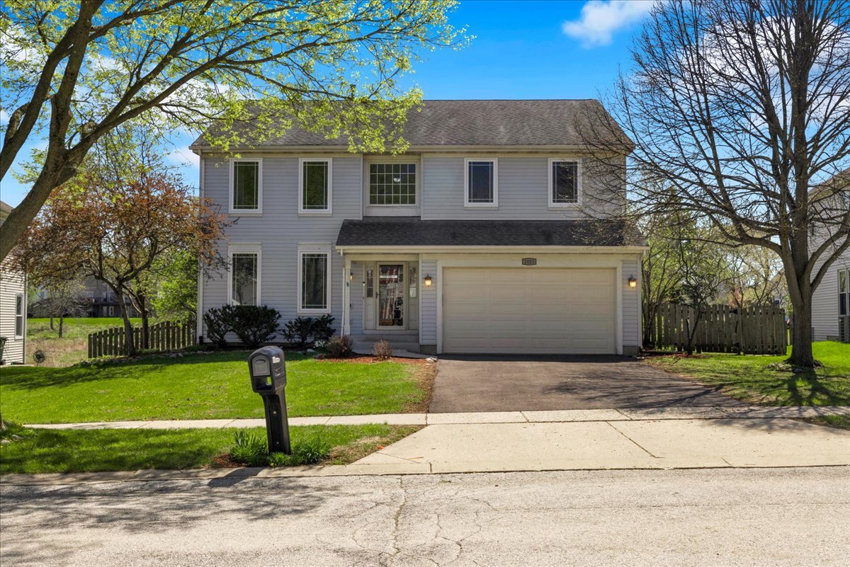 1421 Notting Hill Road, Algonquin, IL 60102