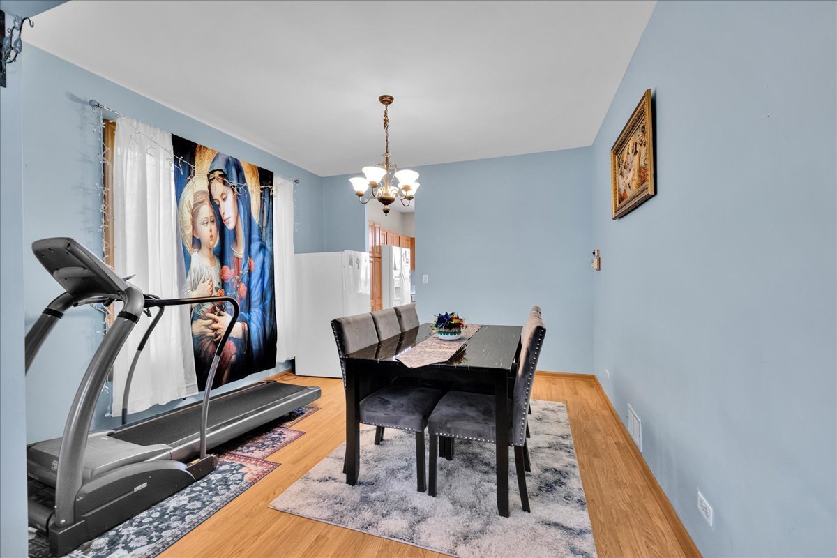 1421 Notting Hill Road, Algonquin, IL 60102