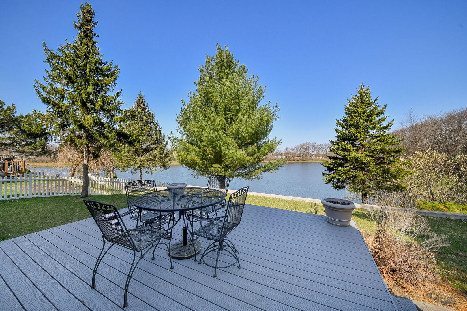 445 Kelly Avenue, Yorkville, IL 60560