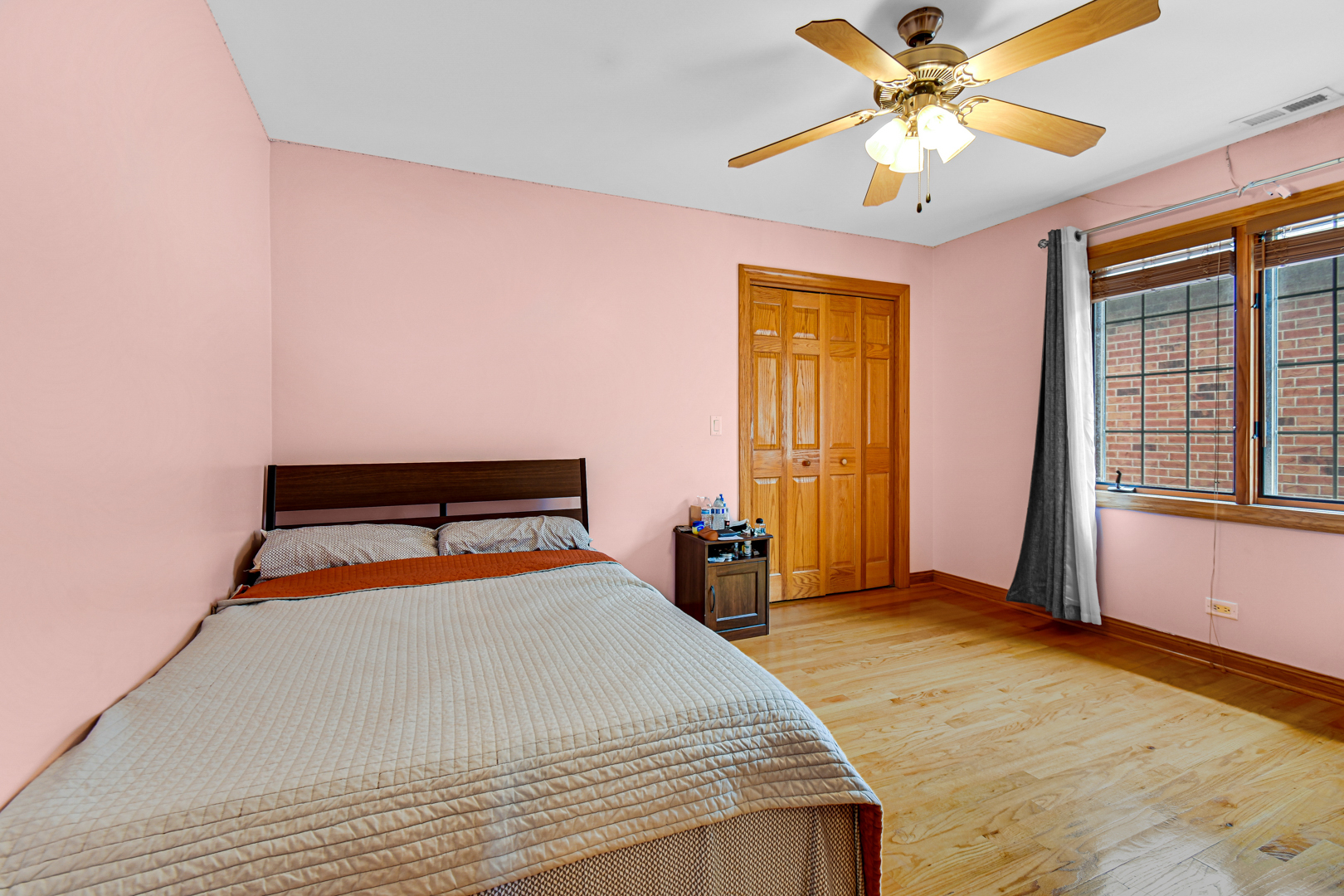 7920 S Lorel Avenue, Burbank, IL 60459