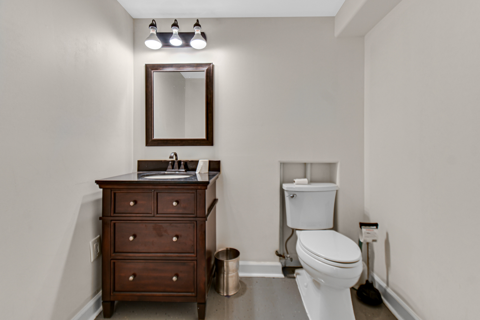 7920 S Lorel Avenue, Burbank, IL 60459