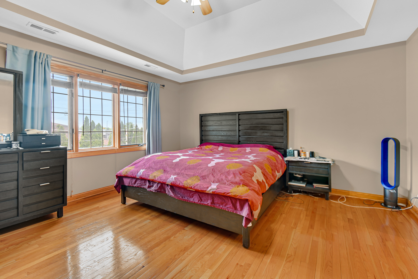 7920 S Lorel Avenue, Burbank, IL 60459