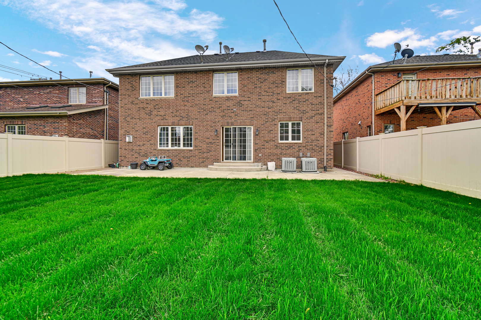 7920 S Lorel Avenue, Burbank, IL 60459