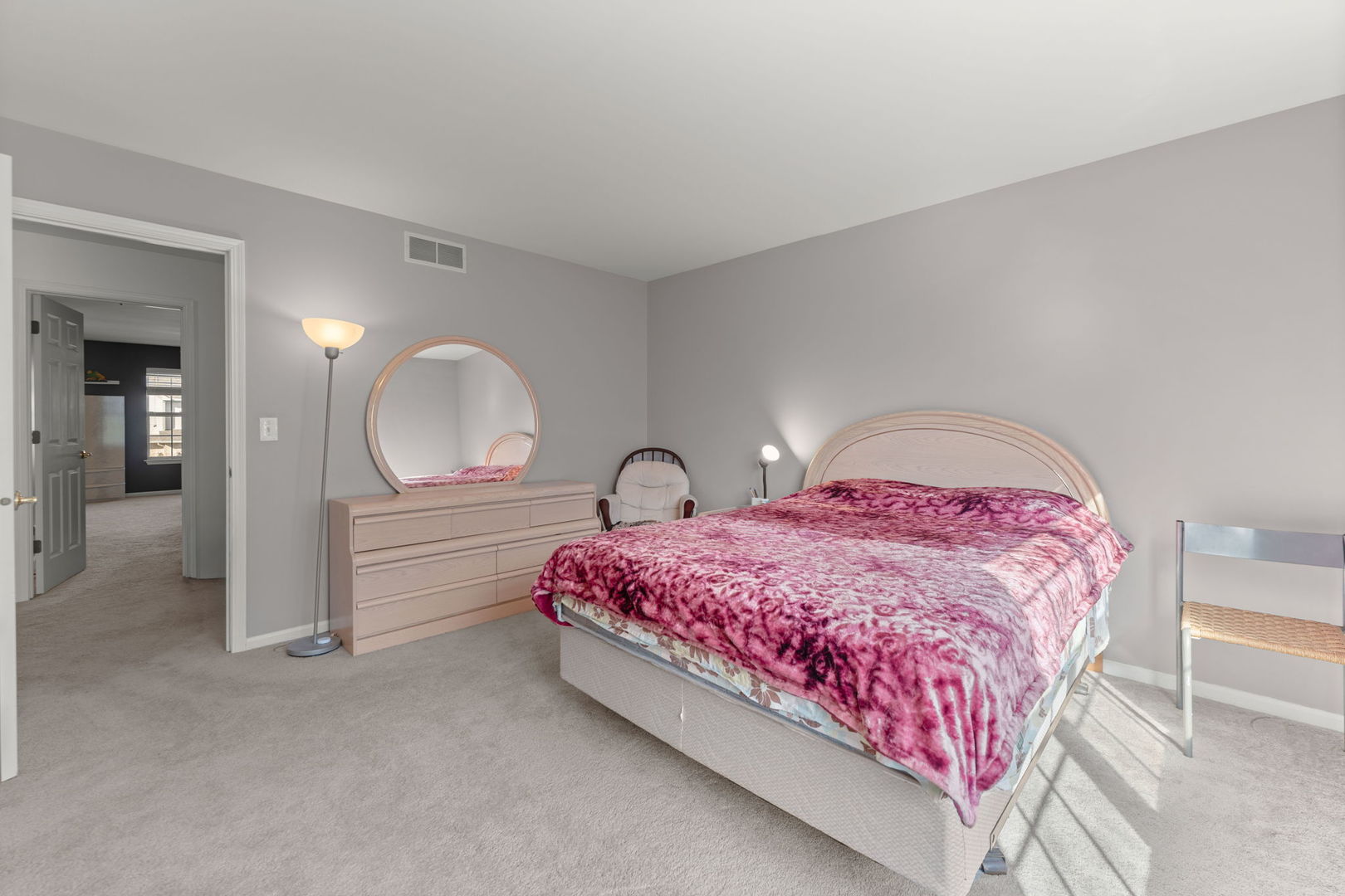 2713 Whitlock Drive, Darien, IL 60561