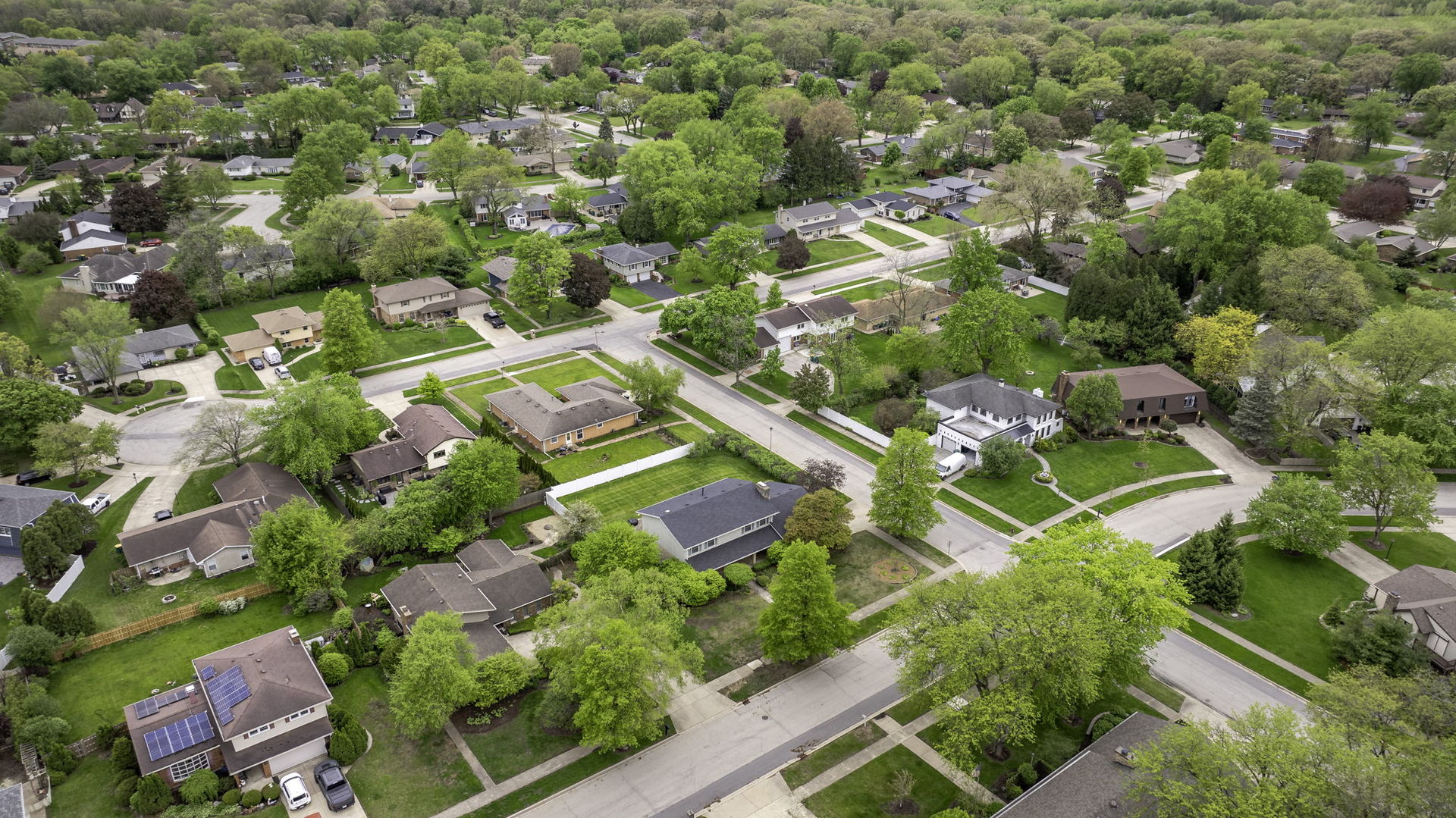 3212 Burr Oaks Drive, Joliet, IL 60431