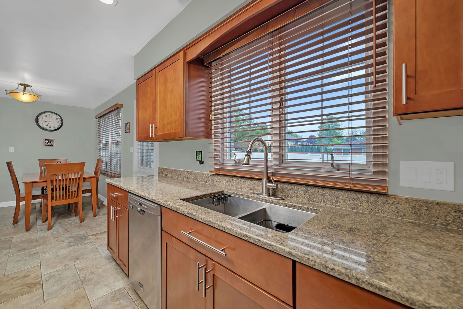 3212 Burr Oaks Drive, Joliet, IL 60431