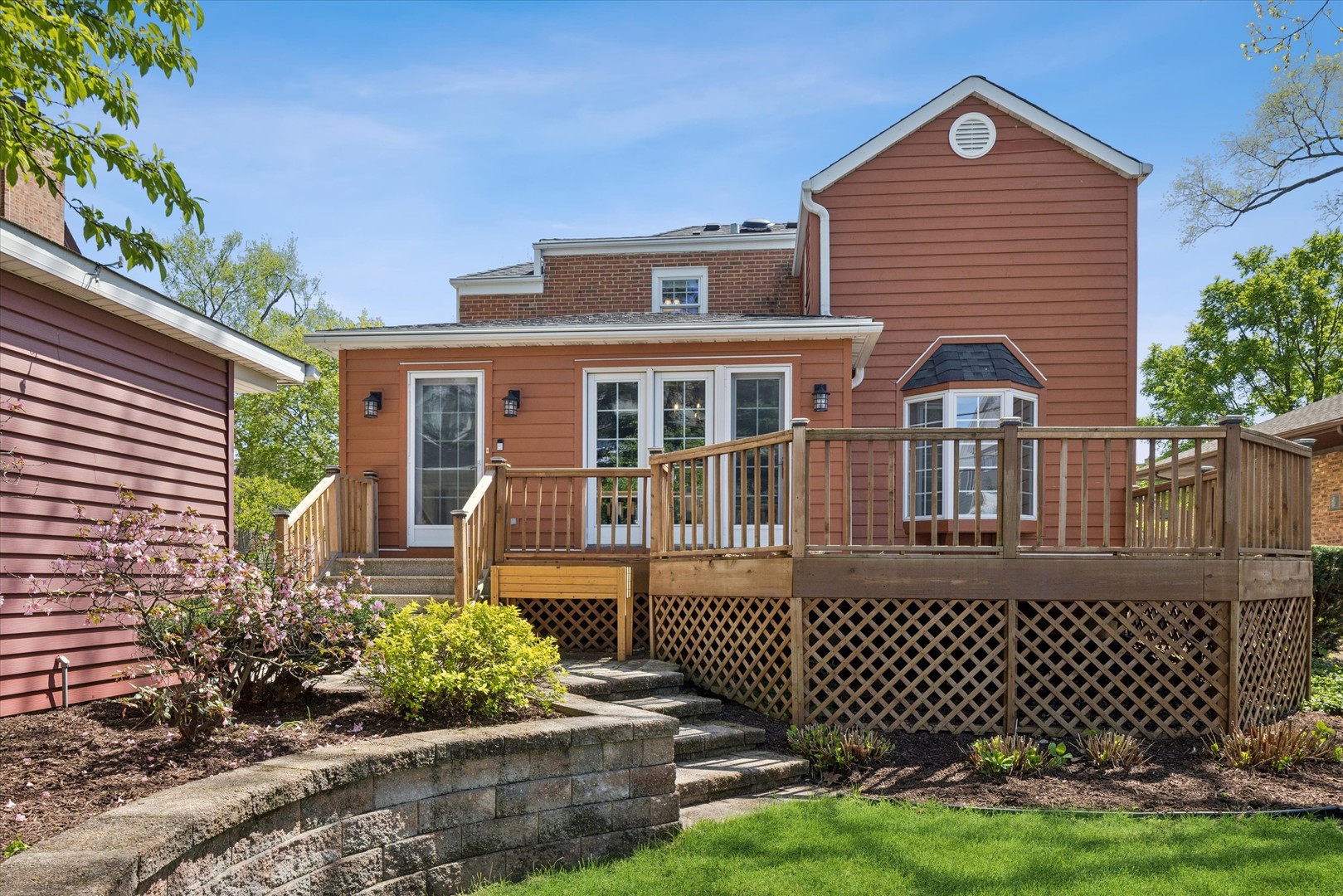 349 E Ridge Avenue, Elmhurst, IL 60126