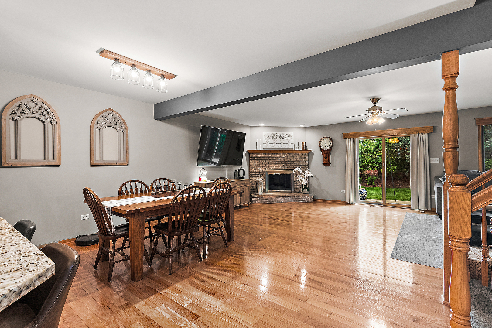 8738 Ballycastle Lane, Tinley Park, IL 60487