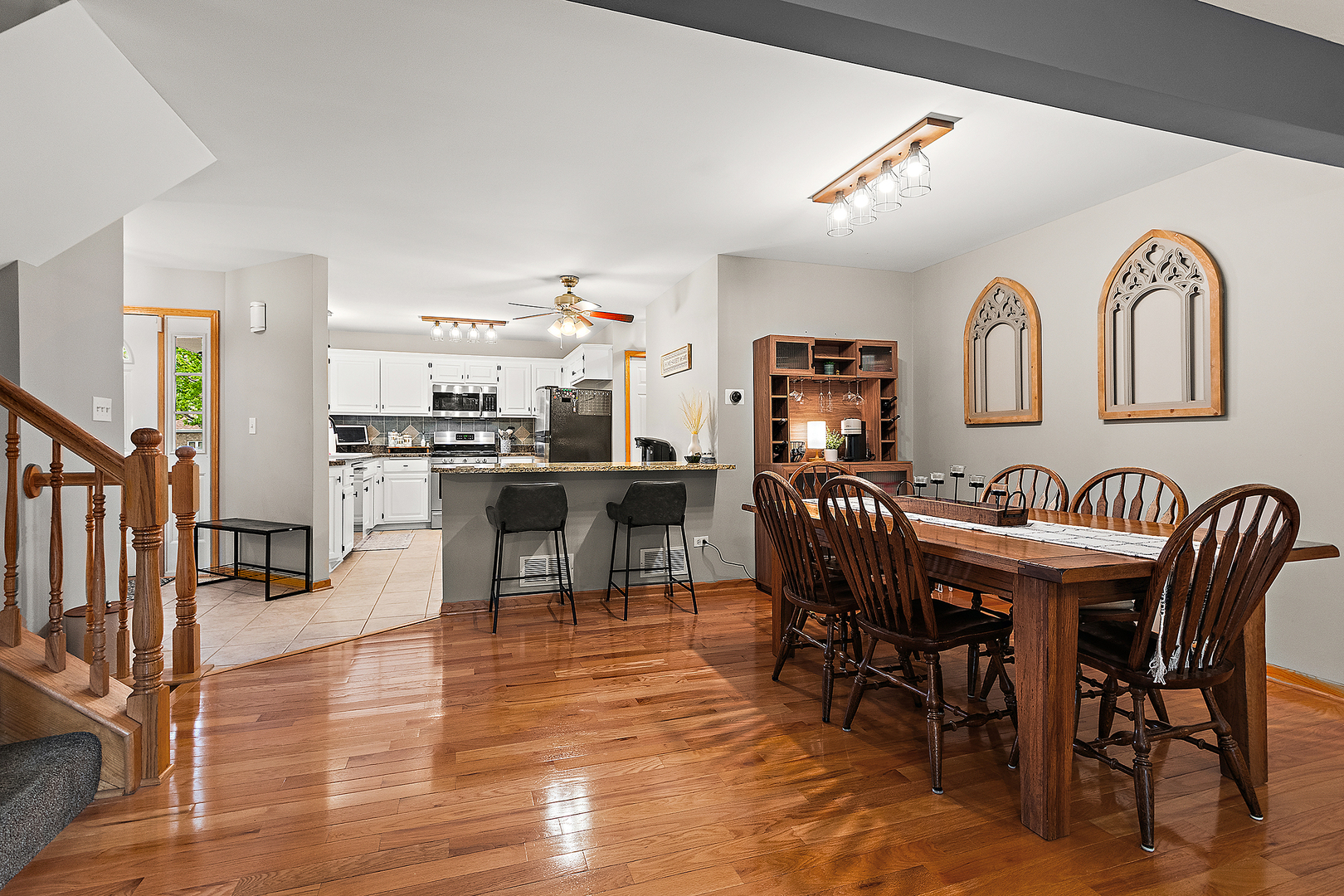 8738 Ballycastle Lane, Tinley Park, IL 60487