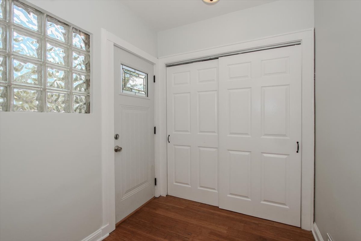 4507 Dorset Avenue, Lisle, IL 60532