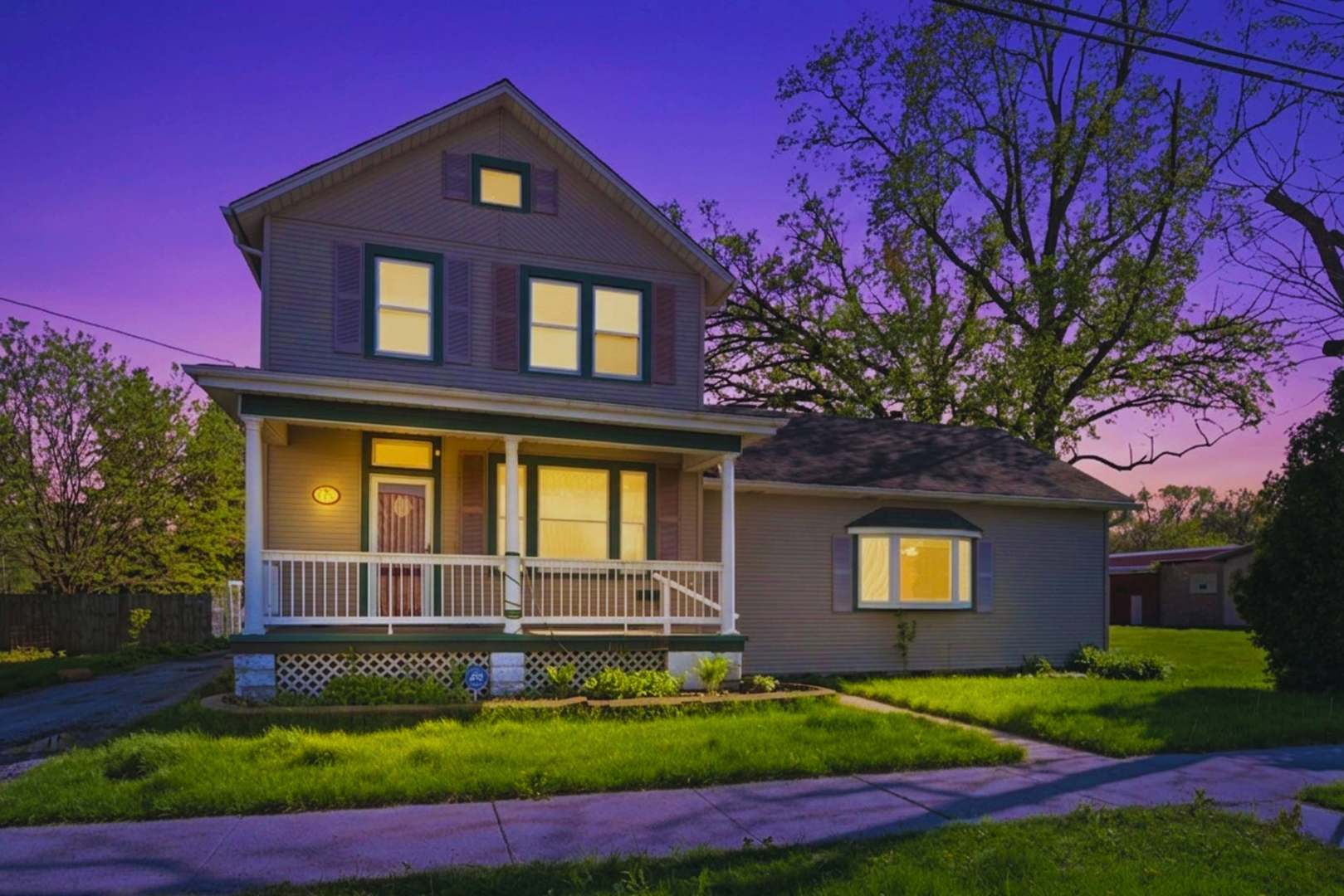 2261 136th Street, Blue Island, IL 60406