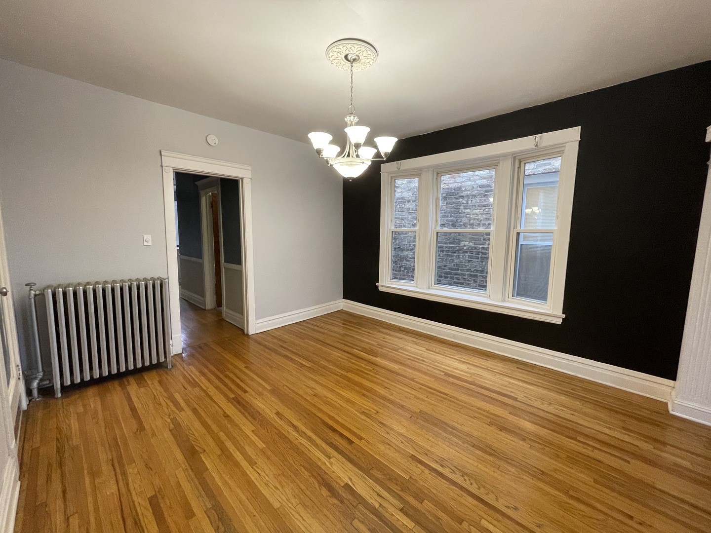 2329 N Sacramento Avenue, Chicago, IL 60647