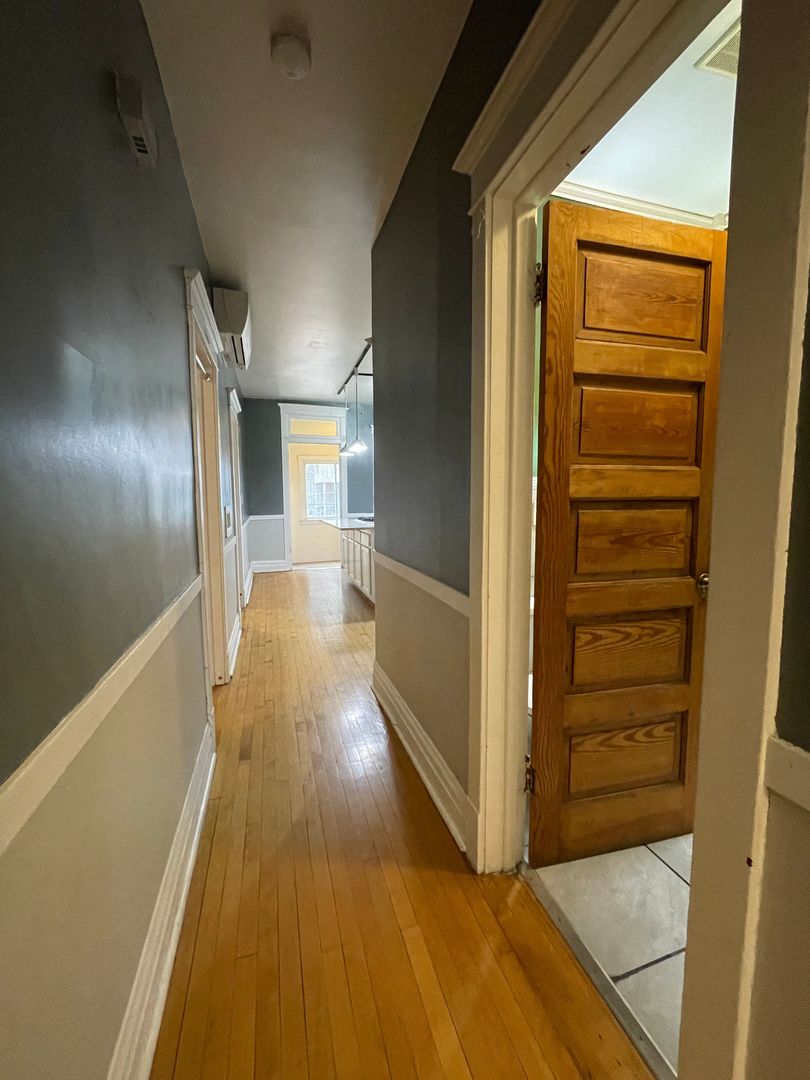 2329 N Sacramento Avenue, Chicago, IL 60647