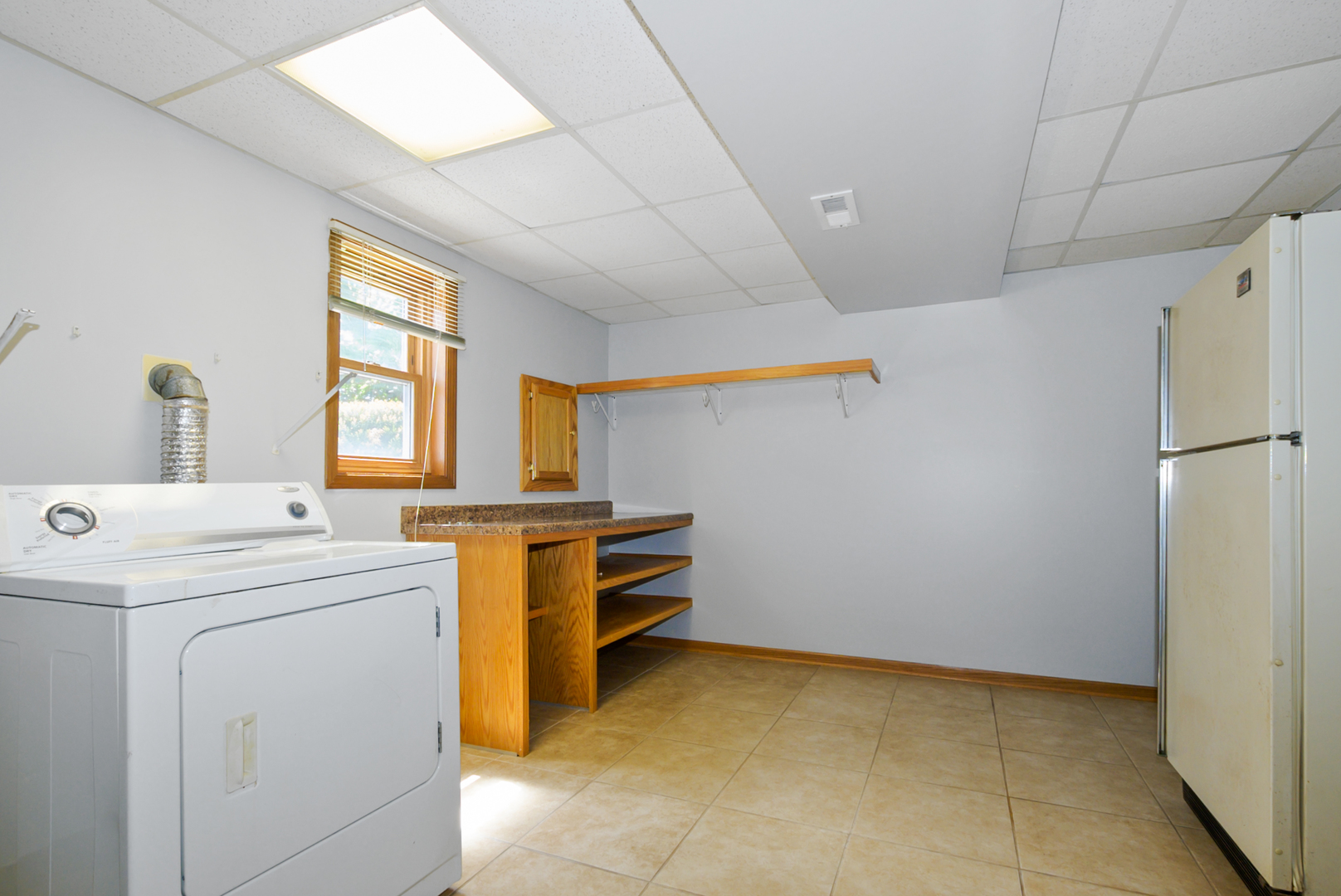 7745 Woodstock Drive, Tinley Park, IL 60477