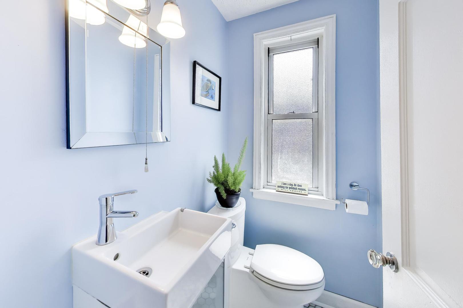 1609 W Brown Street, Arlington Heights, IL 60004