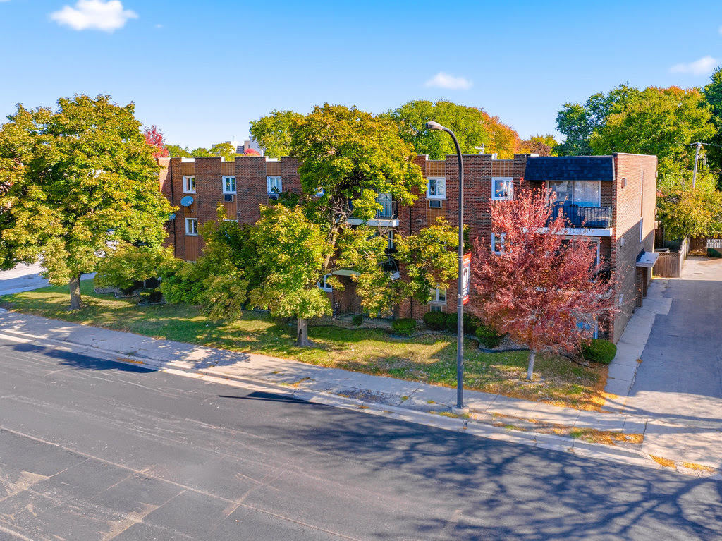 9721 S Cicero Avenue #3E, Oak Lawn, IL 60453