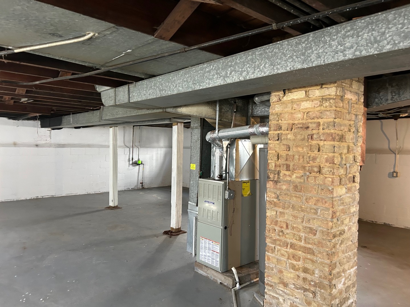 132 Mason Street, Calumet City, IL 60409