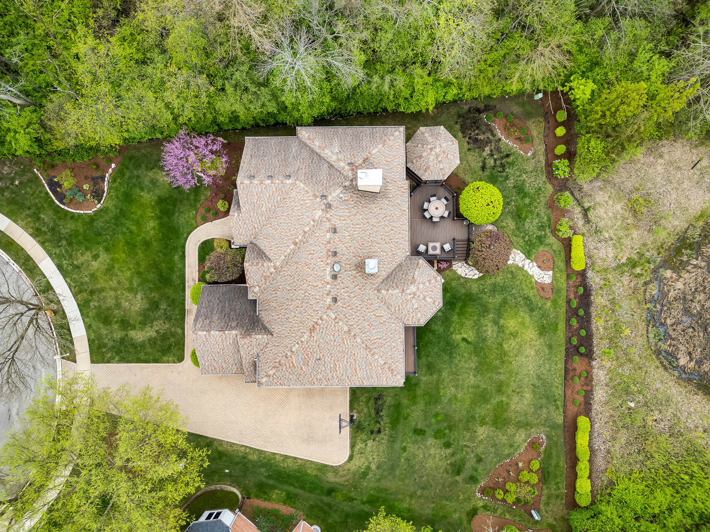 1801 Kelly Court, Darien, IL 60561