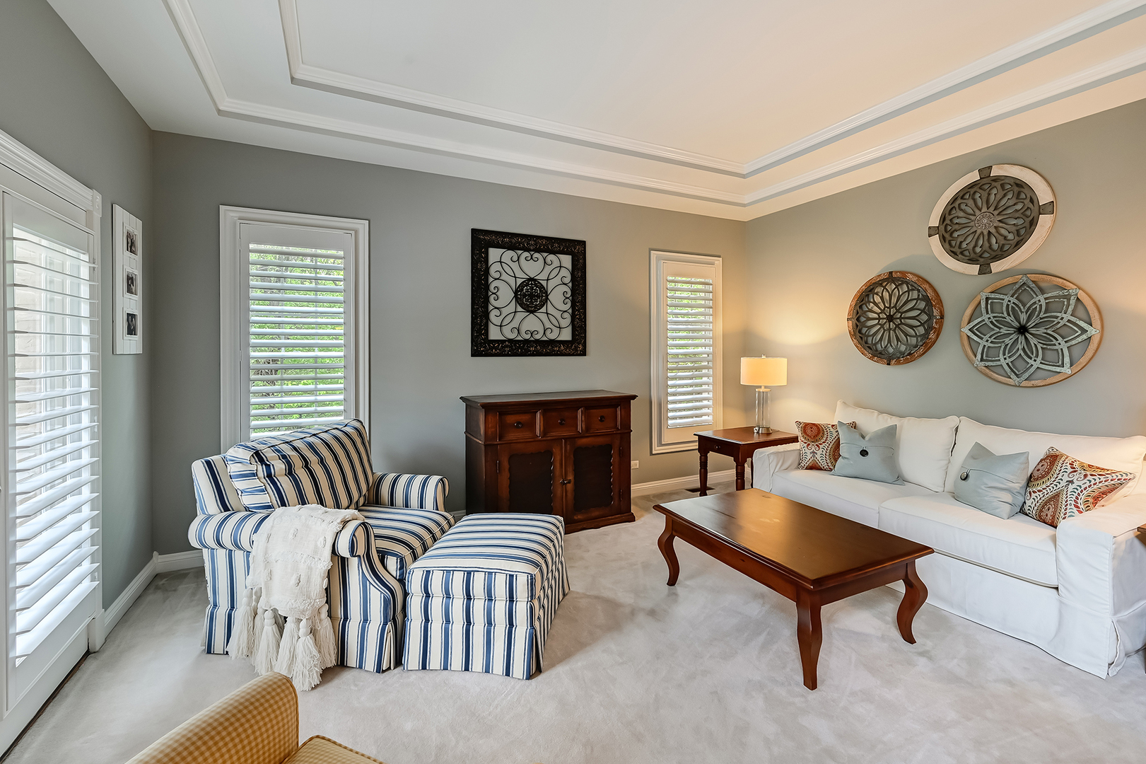 1801 Kelly Court, Darien, IL 60561