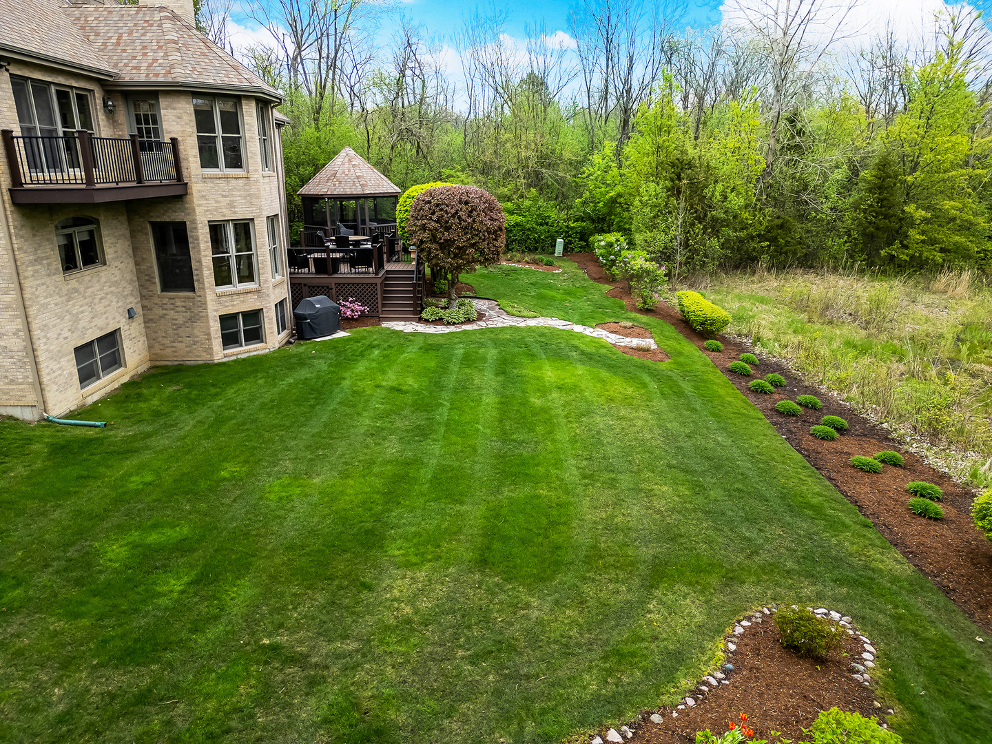 1801 Kelly Court, Darien, IL 60561