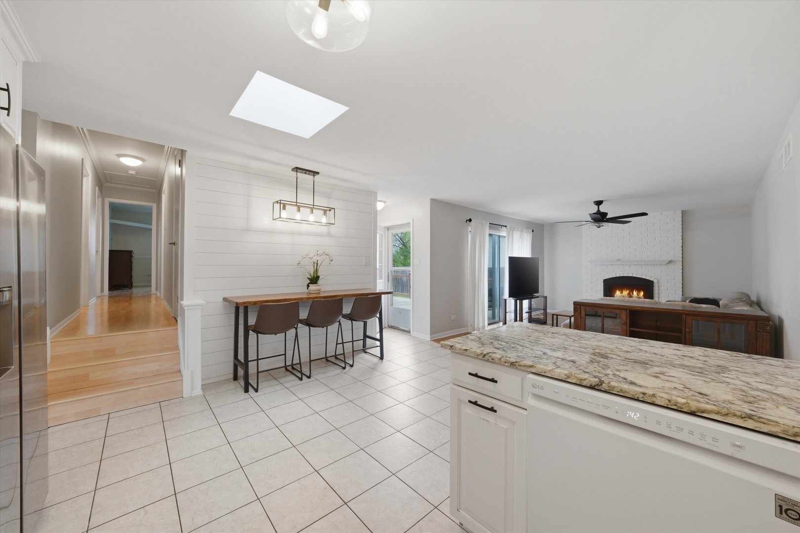 13708 S 88th Avenue, Orland Park, IL 60462