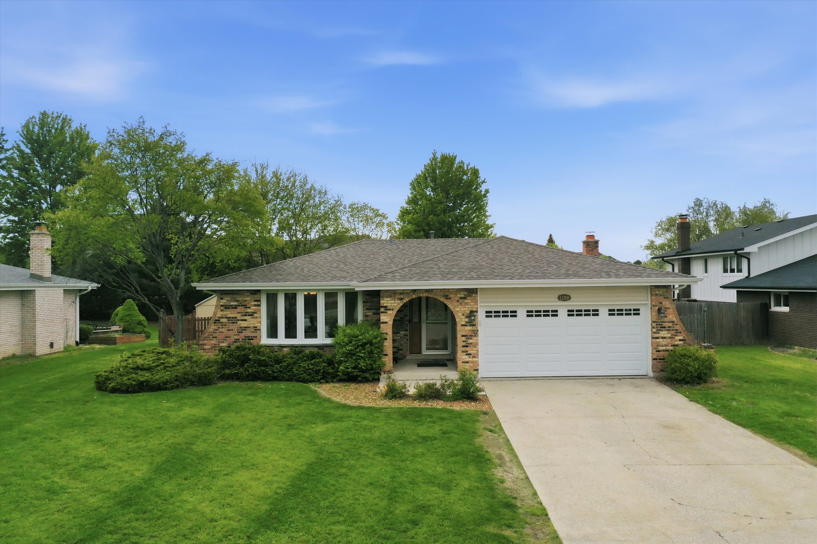13708 S 88th Avenue, Orland Park, IL 60462