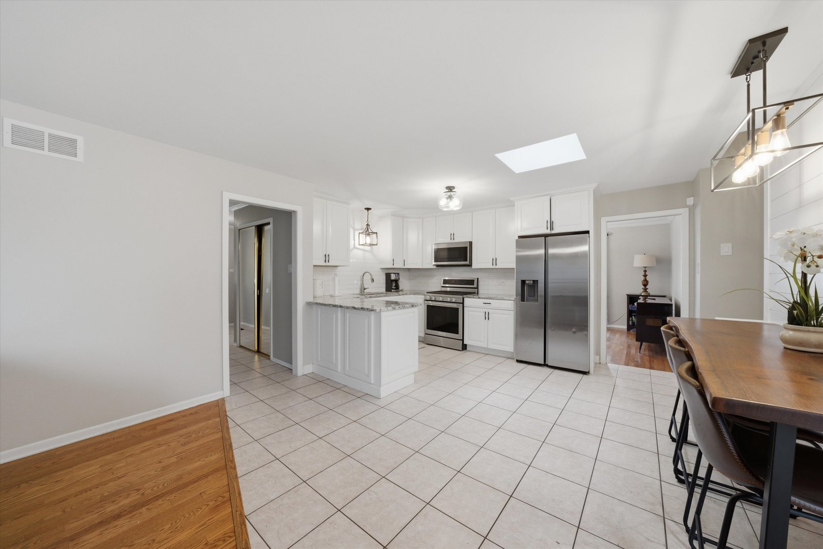 13708 S 88th Avenue, Orland Park, IL 60462