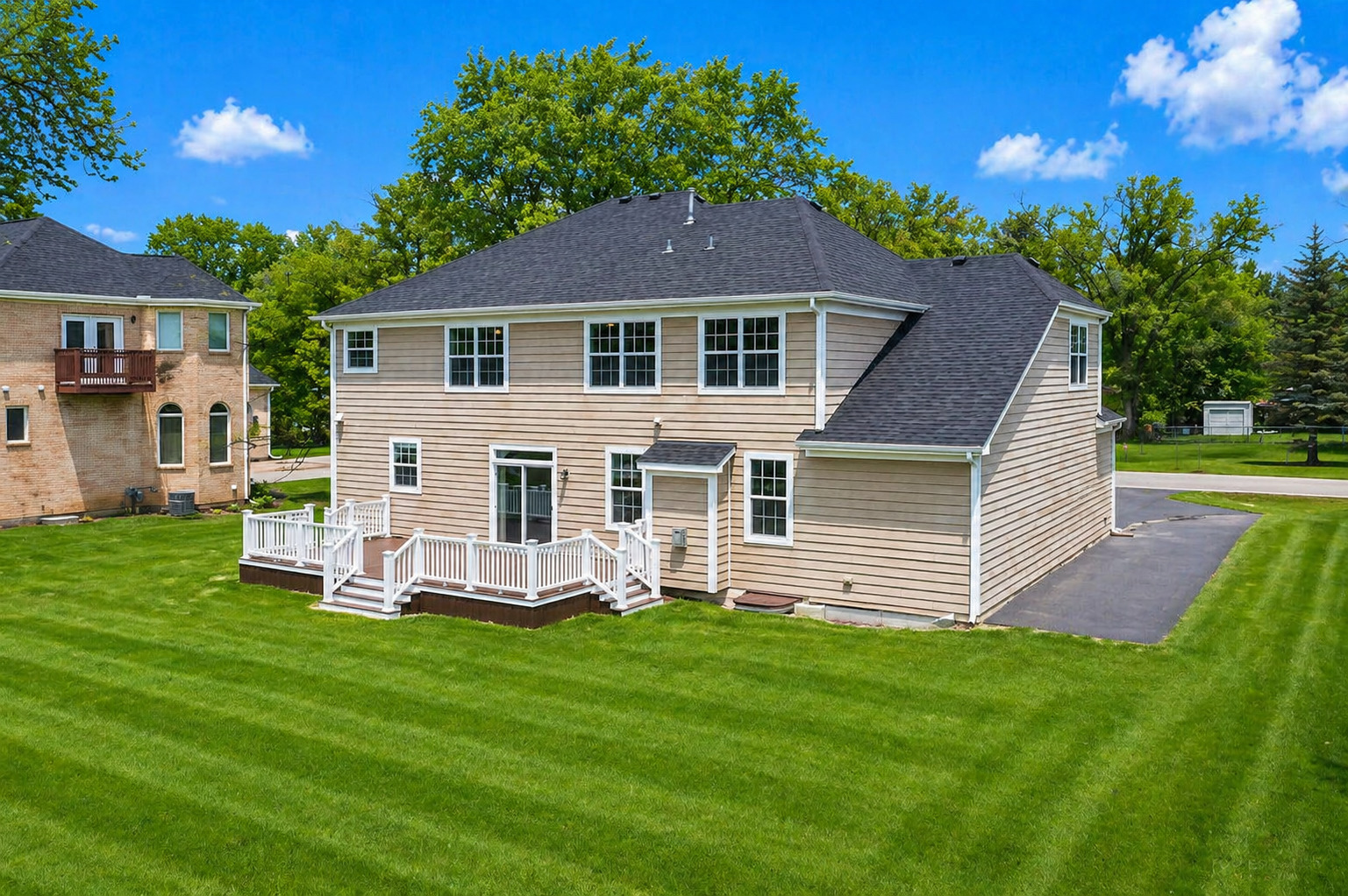 1551 E Olive Street, Palatine, IL 60074