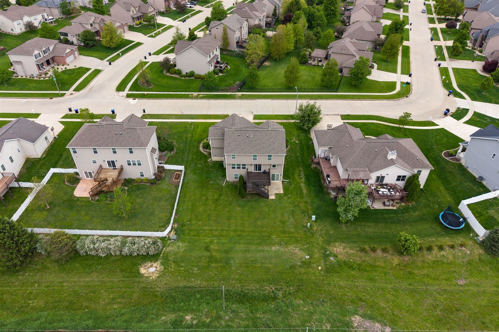 5403 Ferryman Road, Bloomington, IL 61705