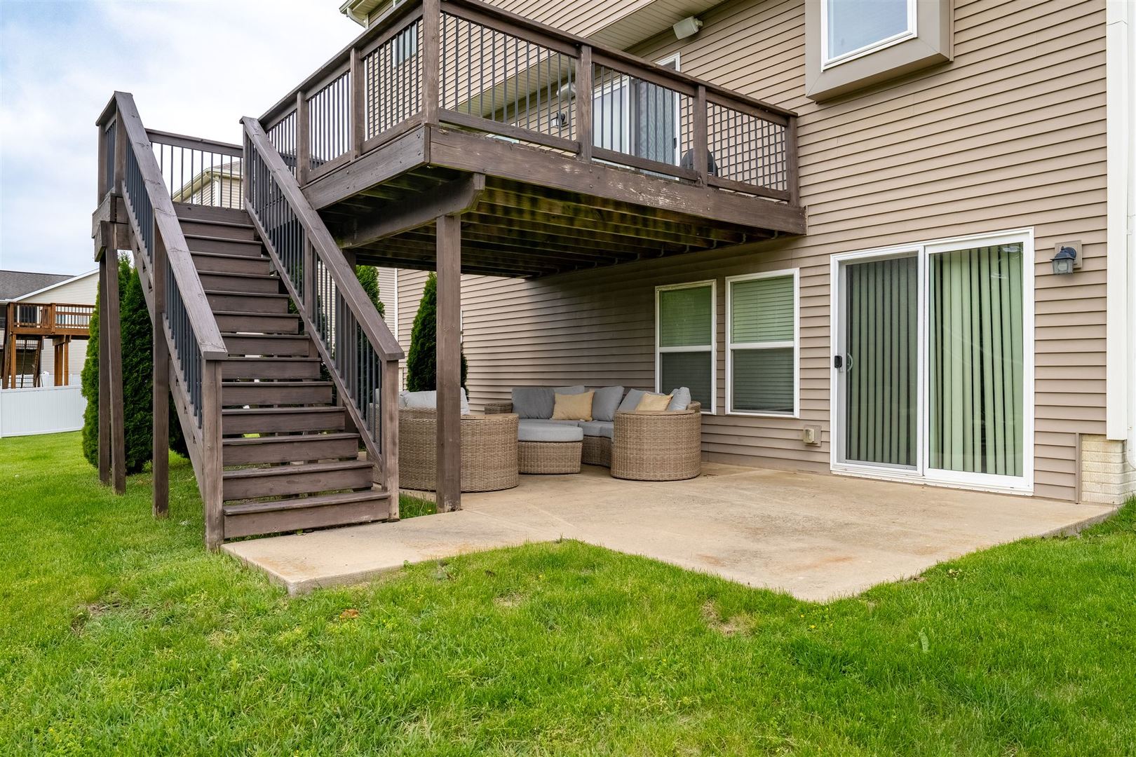 5403 Ferryman Road, Bloomington, IL 61705