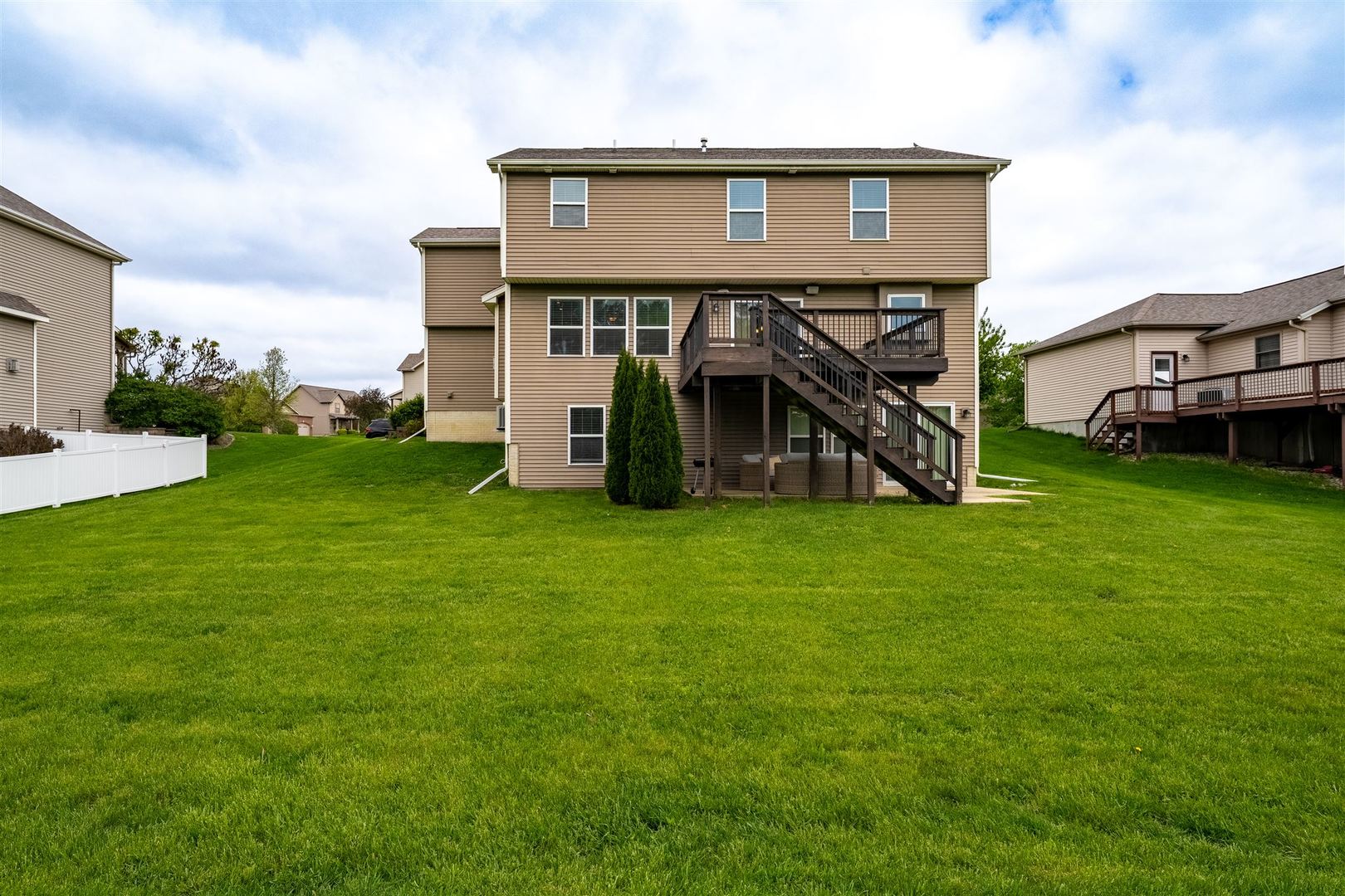 5403 Ferryman Road, Bloomington, IL 61705